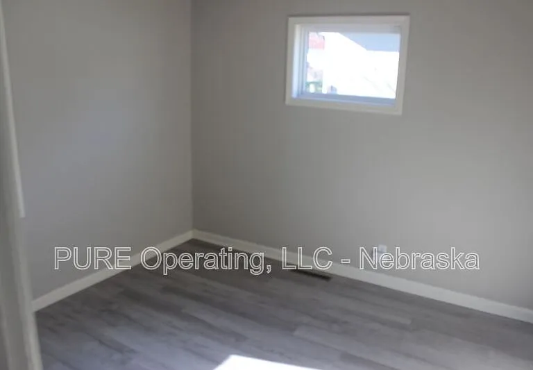 670 S 69th St — Photo 18