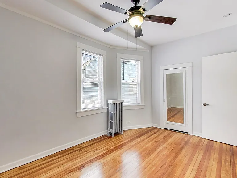 1638 Oakwood Ave — Photo 15