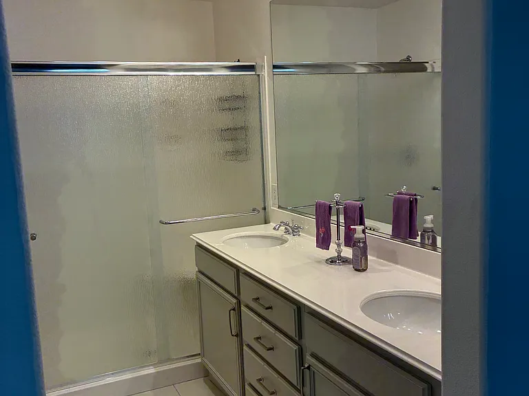 2040 Freesia Ave — Photo 9