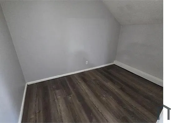14 Carver St #E — Photo 6