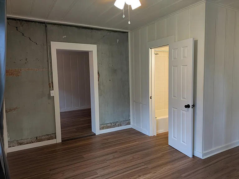707 NE 15th St #1/2 — Photo 12
