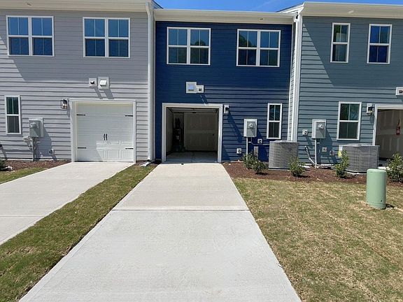 3rd image of 2430 Whitewing Ln