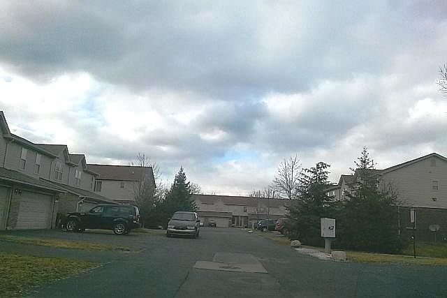 2nd image of 24105 Lathrup Blvd #1