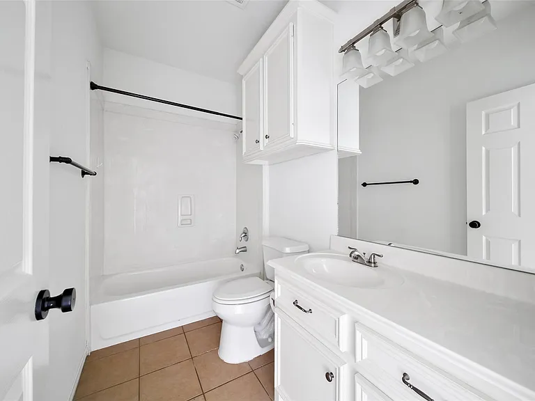 15575 Kitty Hawk Dr — Photo 29