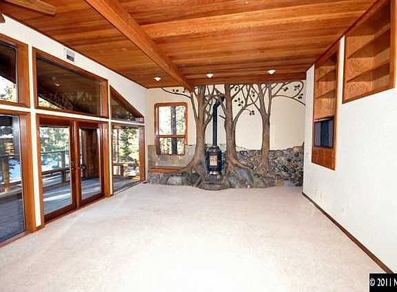 2nd image of 362 Sherwood Dr