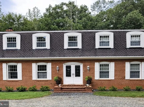 31 River Ridge Ln, Fredericksburg, VA 22406