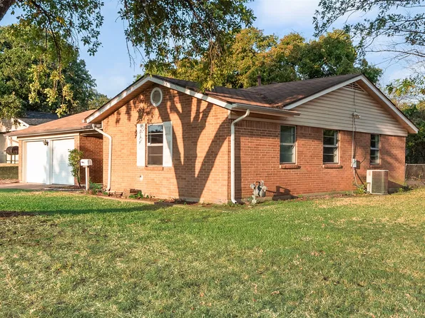 6609 Trailwood Dr, Forest Hill, TX 76140
