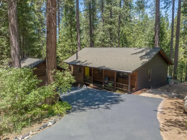 2132 Camanche Dr, Arnold, CA 95223