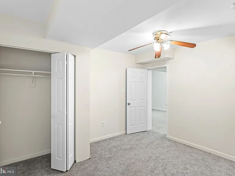 4502 Henderson Rd — Photo 51