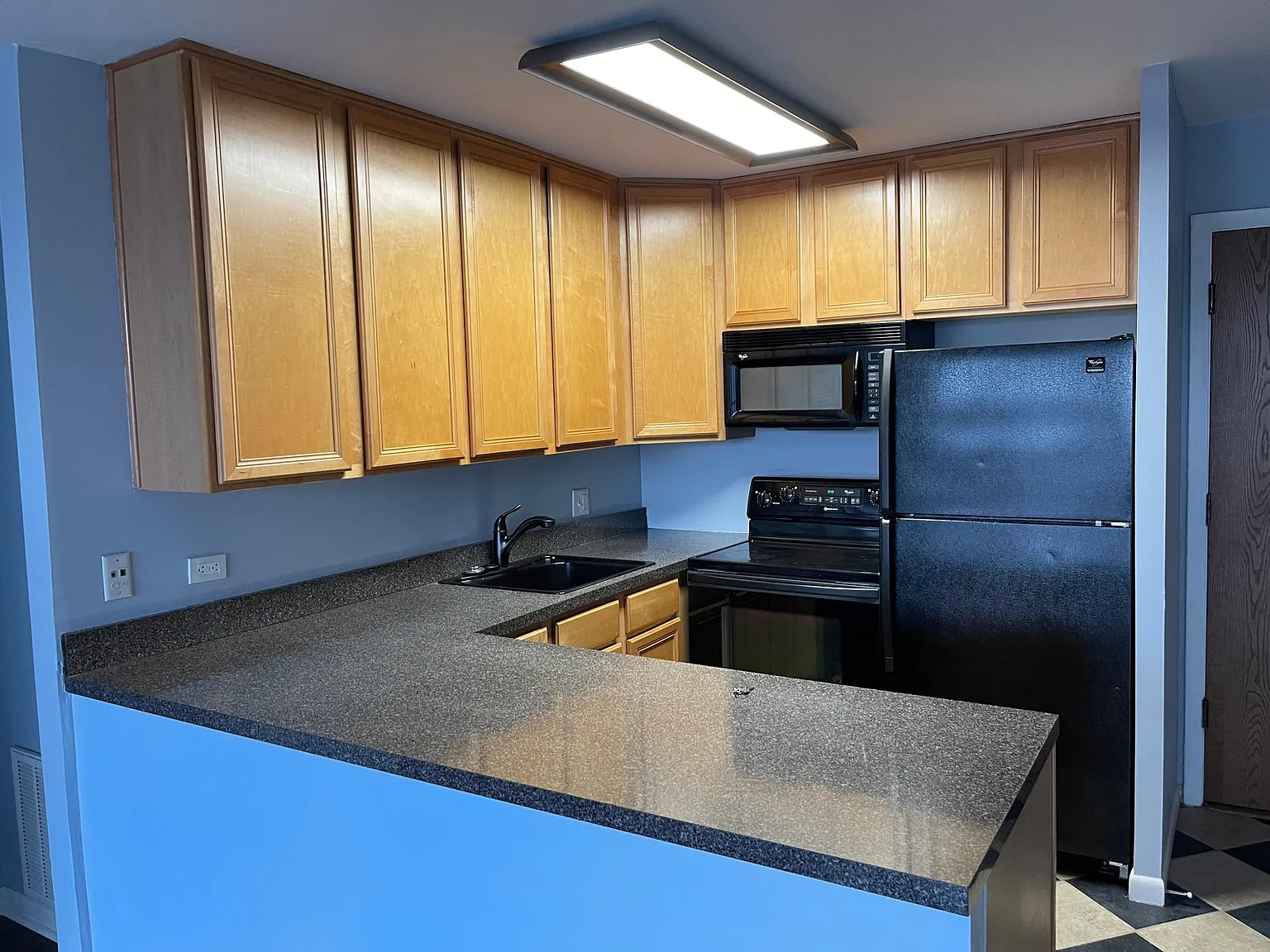 5810 Oakwood Dr — Photo 4