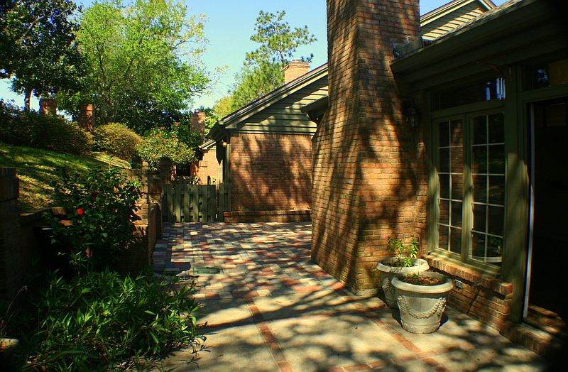 1st image of 7800 Deerwood Pt
