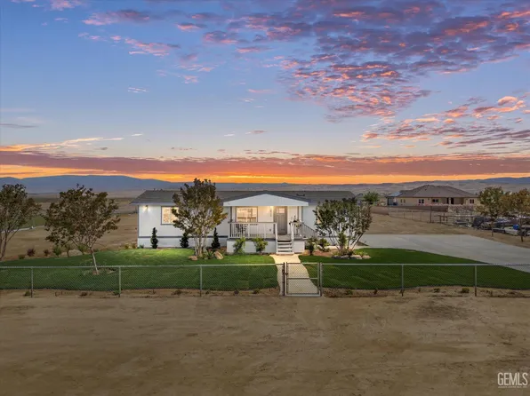 28135 Clydesdale Ave, Taft, CA 93268