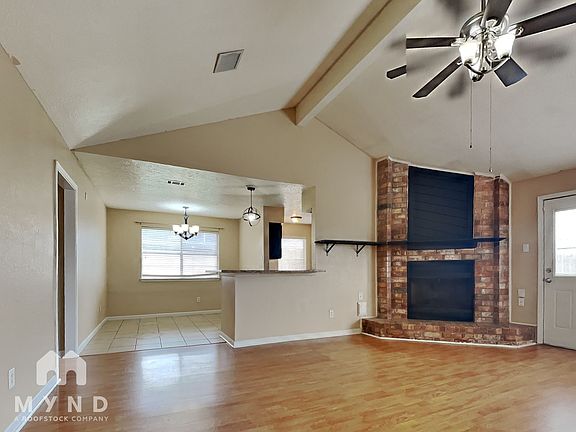 3rd image of 726 Beechbend Dr