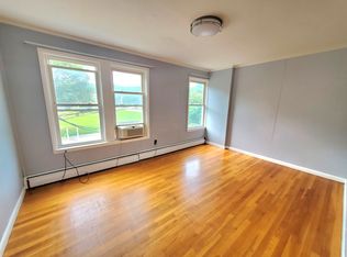 7 High Street Pl APT 3, Brookline, MA 02445
