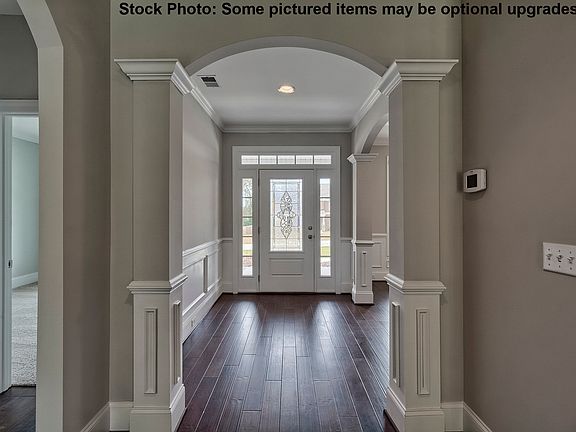4th image of 339 Berlandier Ln