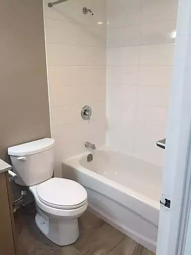 Studio, 1.0 bath, 445 sqft, $2,200 — Photo 2