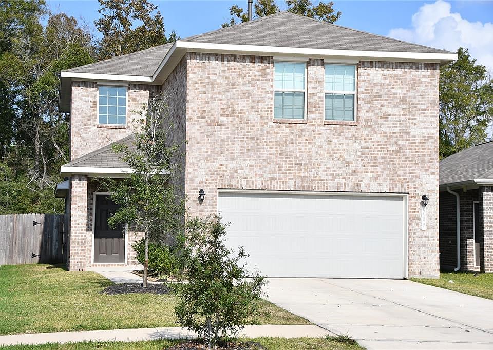 1st image of 707 Thicket Bluff Dr