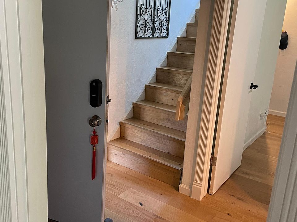 1st image of 119B Christel Oaks Dr