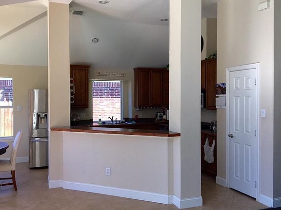 3rd image of 15251 Salano Creek Dr