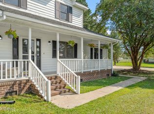 1013 Stacie Dr, Elizabeth City, NC 27909