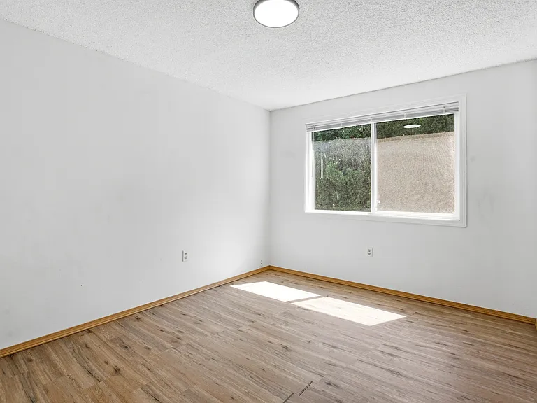 1715 SE 9th Ave #1715 — Photo 11