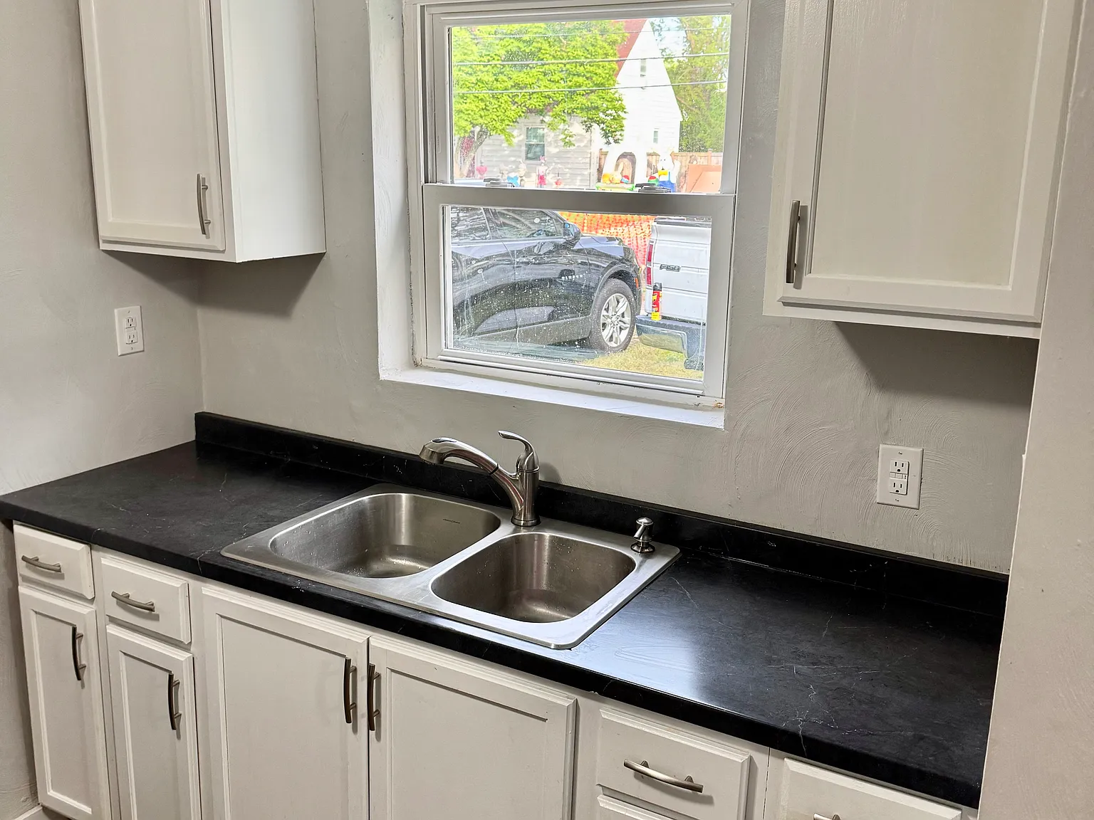 1 bed, 502 sqft, $1,000 — Photo 3