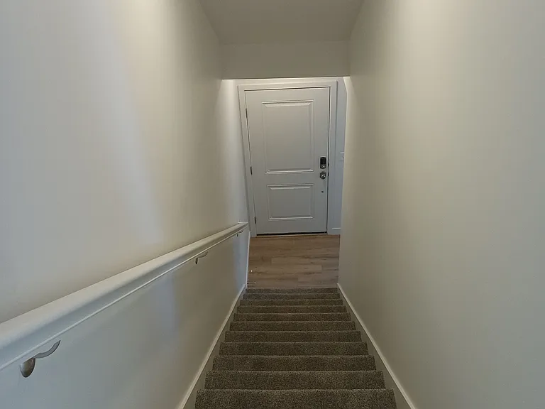238 W Paramount Ave #102 — Photo 15