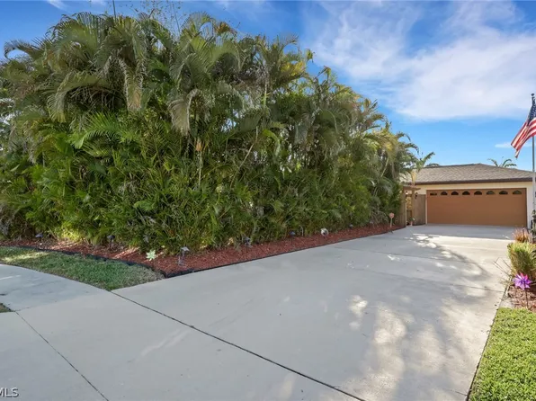 4419 N Pacific Cir, North Fort Myers, FL 33903