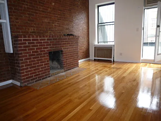 Rented by New Yorker Realty | media 10