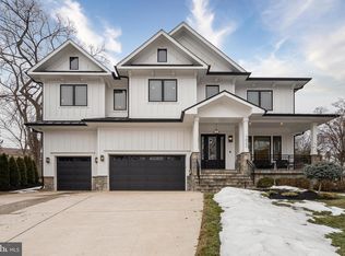 7022 Hector Rd, Mc Lean, VA 22101