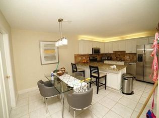 704 7th Ln, Lake Worth, FL 33463
