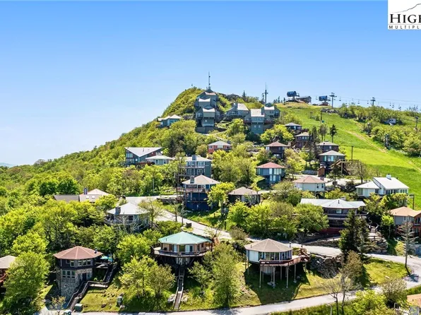 109 Skiloft Road, Beech Mountain, NC 28604
