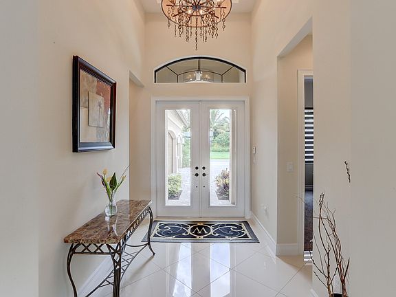 Home For Sale In Seven Bridges