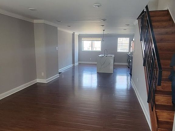 3rd image of 7011 Stenton Ave