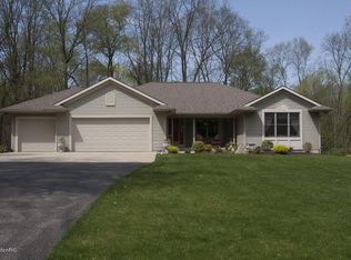 8071 N Yorkville Ln, Richland, MI 49083
