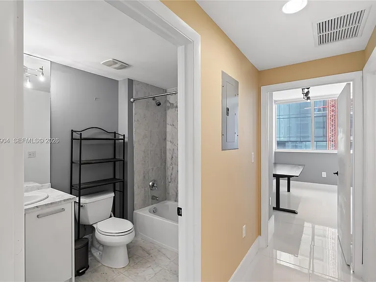 244 Biscayne Blvd #3108 — Photo 23