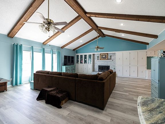 5th image of 2804 33rd St