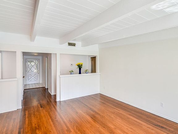 4th image of 6901 Langdon Ave