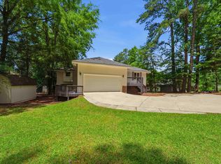1691 White Oak Dr, White Plains, GA 30678