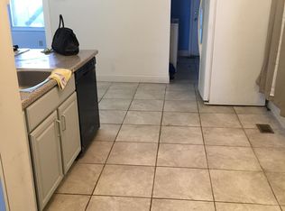 509 Yates St #1, Albany, NY 12208