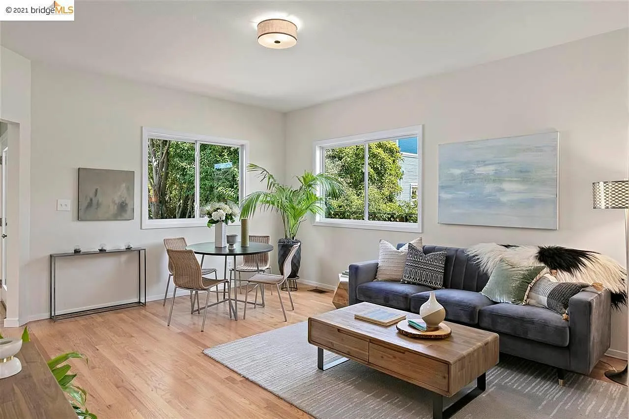 3 bed, 1045 sqft, $1,300 — Photo 4