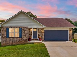 1326 Raulston Rd, Maryville, TN 37803