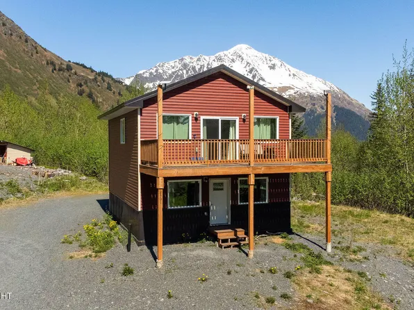 2501 Afognak Ave, Seward, AK 99664