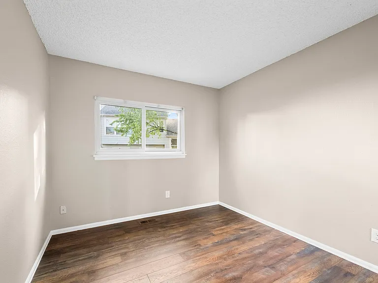 12665 Grove Ct — Photo 10