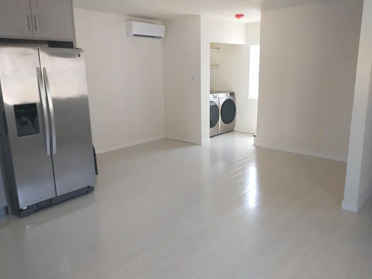 6817 Yolanda Ave — Photo 16