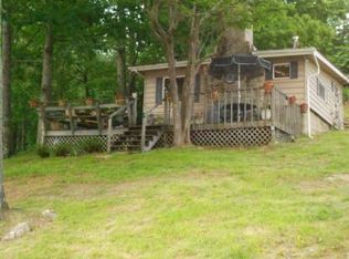 225 Sailboat Ln, Ghent, WV 25843