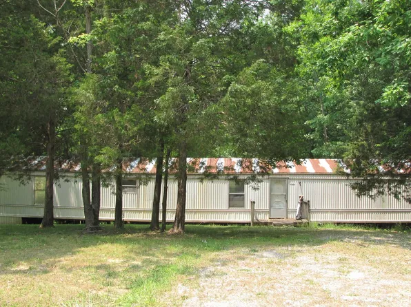 6788 Moors Camp Hwy, Gilbertsville, KY 42044