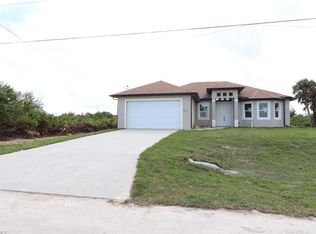 2907 25th St SW, Lehigh Acres, FL 33976