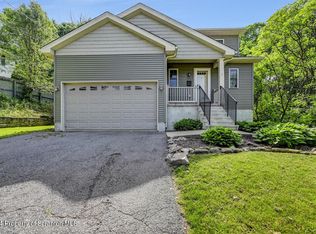 224 Colburn Ave, Clarks Summit, PA 18411