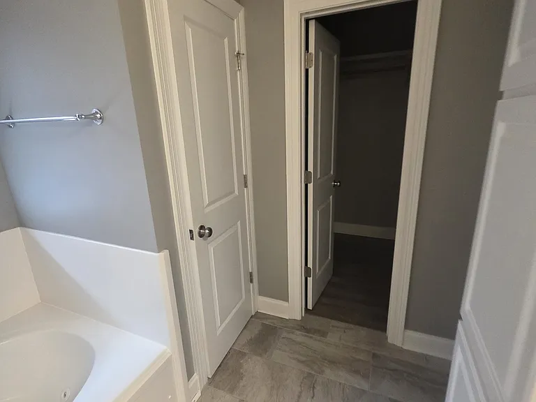10285 Valmon Burns Way — Photo 17